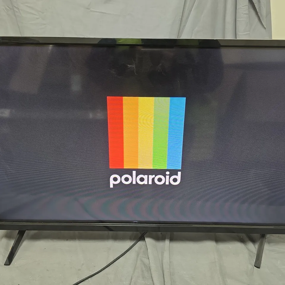 POLAROID 32-INCH TV – MODEL P32RPA2033A