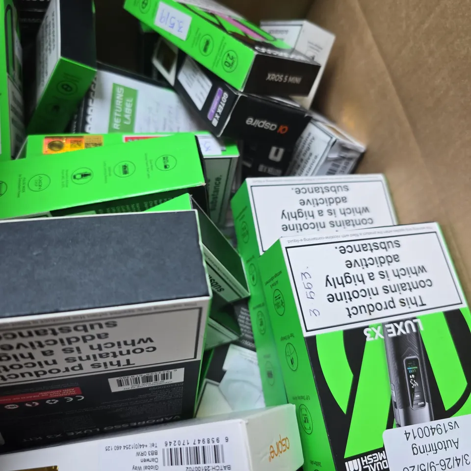 APPROXIMATELY 25 ASSORTED E-CIG PRODUCTS AND ACCESSORIES TO INCLUDE ASPIRE AND VAPORESSO