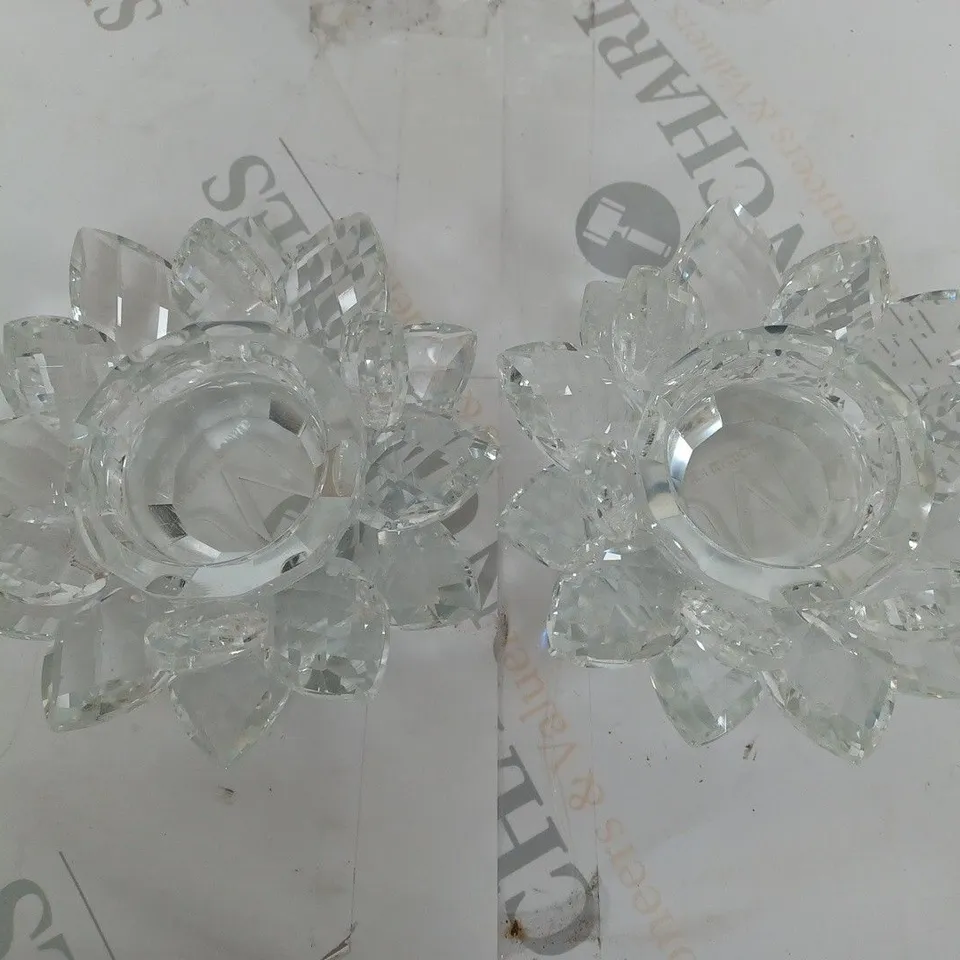 JM BY JULIEN MACDONALD SET OF LOTUS FLOWER TEALIGHT HOLDERS
