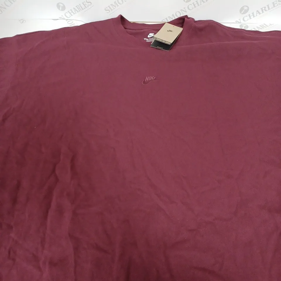 NIKE LOGO CASUAL T-SHIRT SIZE XXL