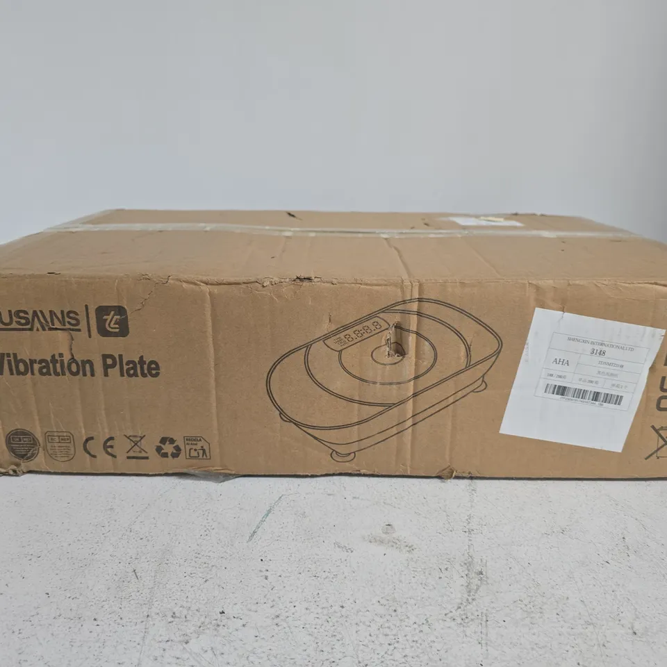 VIBRATION PLATE – BOXED FITNESS EQUIPMENT