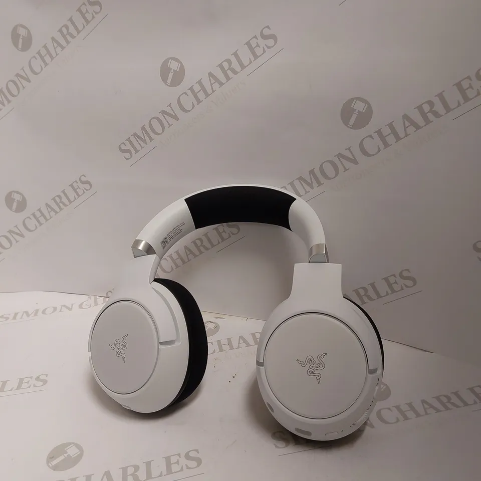 RAZER KAIRA PRO FOR XBOX WIRELESS HEADSET