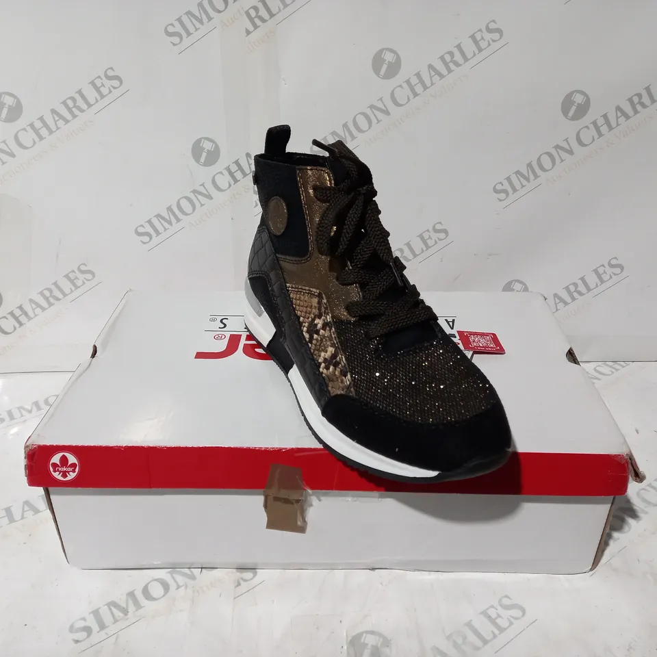 BOXED PAIR OF RIEKER HIGH TOP MIX MATERIAL TRAINER BOOTS IN BLACK UK SIZE 4