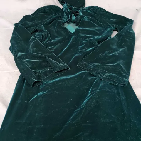 NOBODYS CHILD JOSIE MINI DRESS – GREEN VELVET, UK 12 