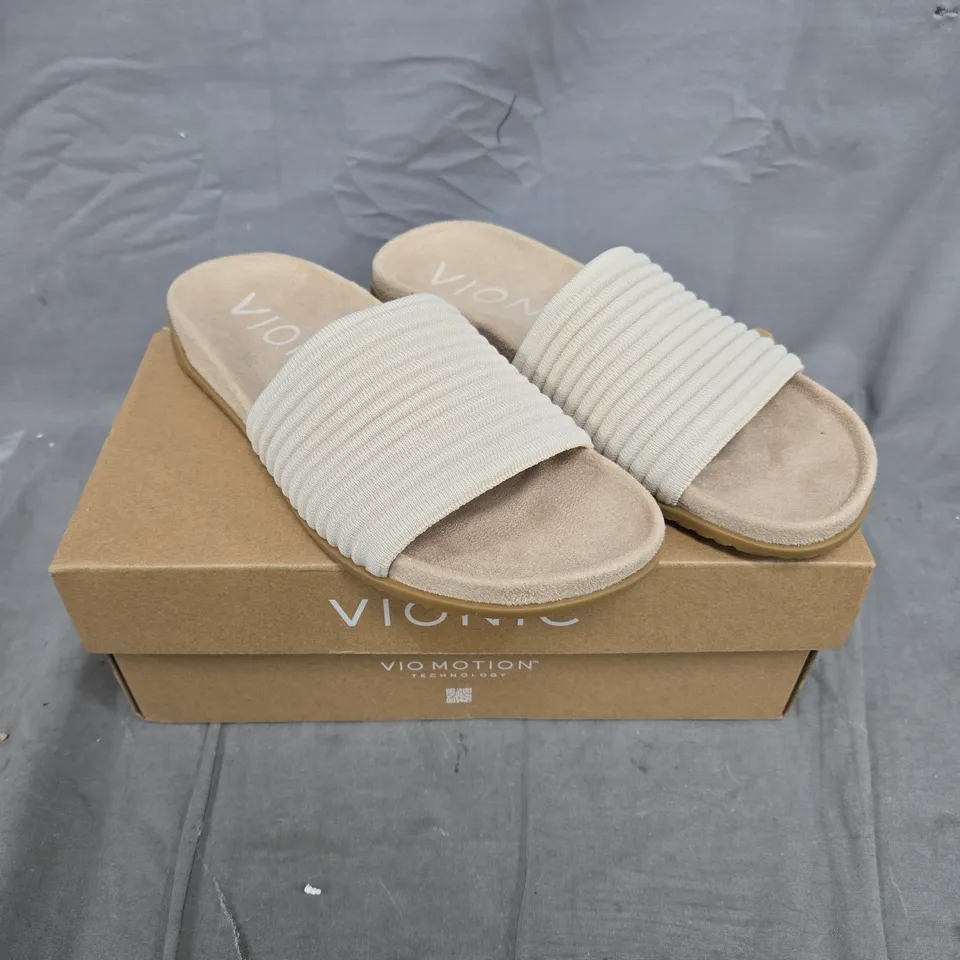 BOXED PAIR OF VIONIC EVIE KNIT SLIDER SANDALS - 5.5
