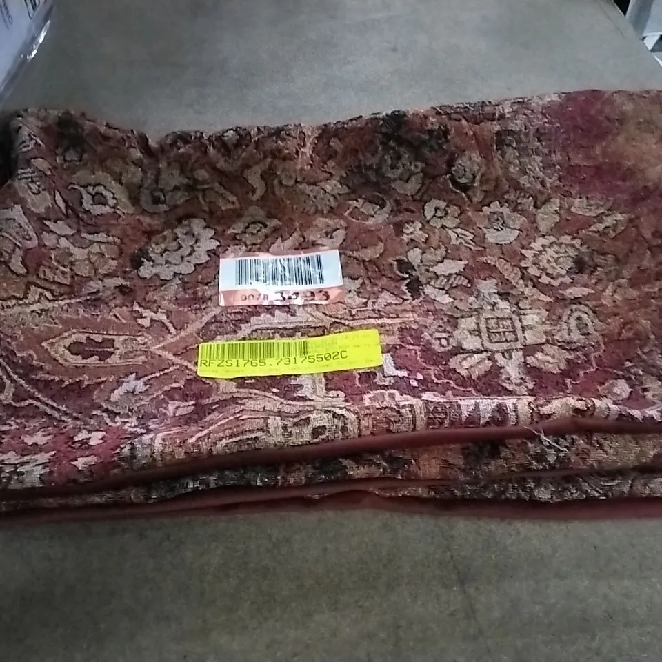 WERTS GEOMETRIC LUMBAR CUSHION COVER COLOUR: BERRY (X3)