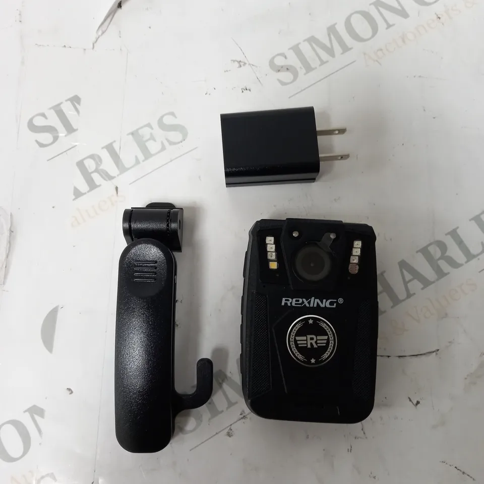 BOXED REXING DASHCAM 