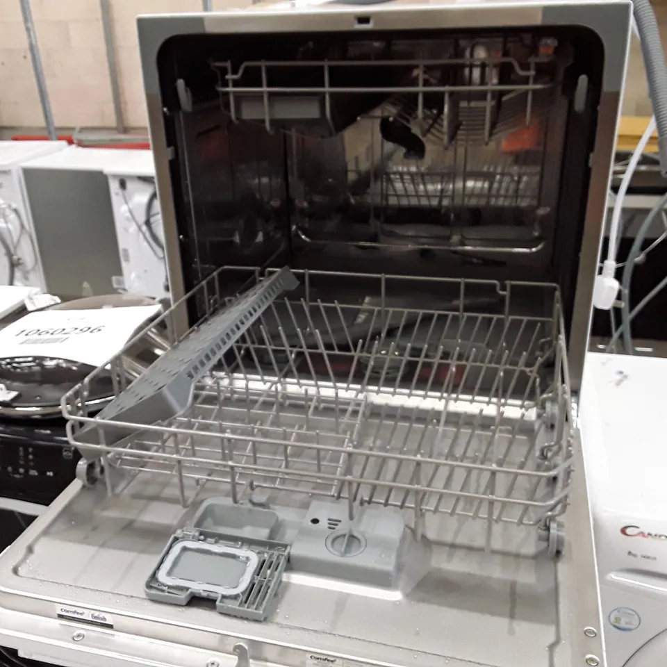 COMFEE KWH-TD802 DISHWASHER - COLLECTION ONLY 