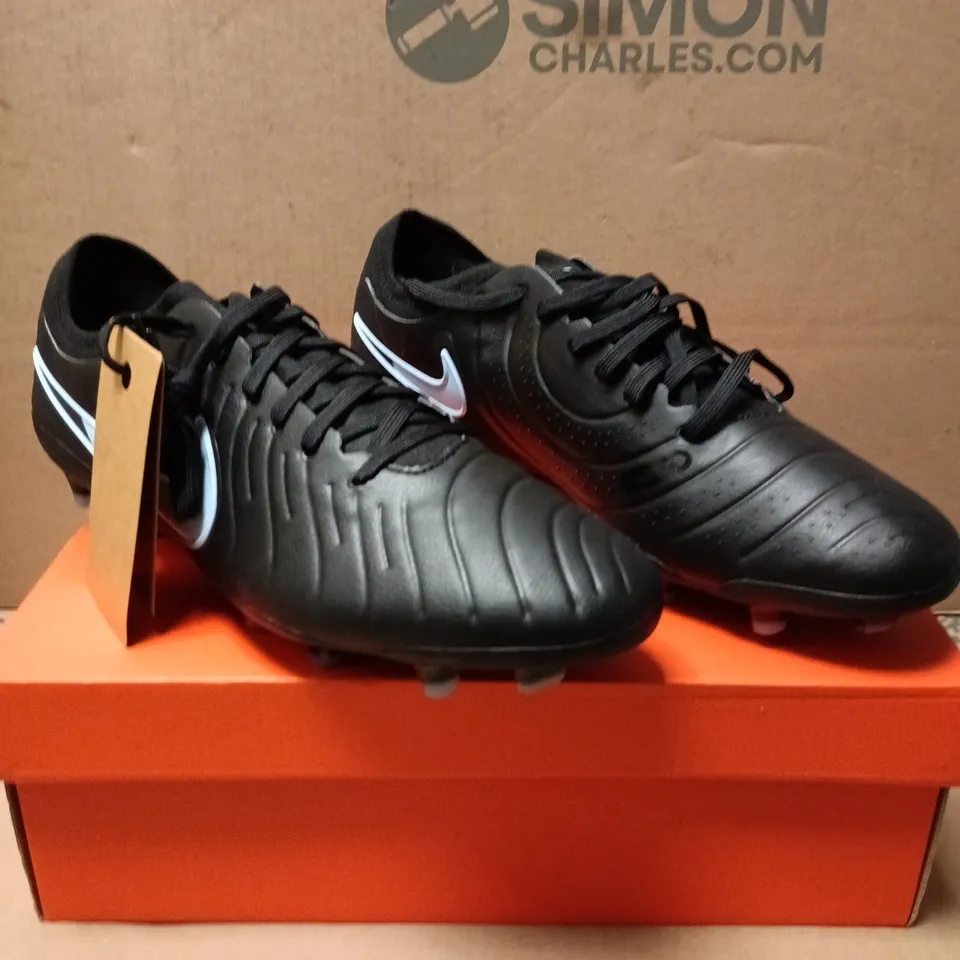 NIKE LEGEND 10 PRO FOOTBALL SHOES BLACK/BLUE SIZE 12
