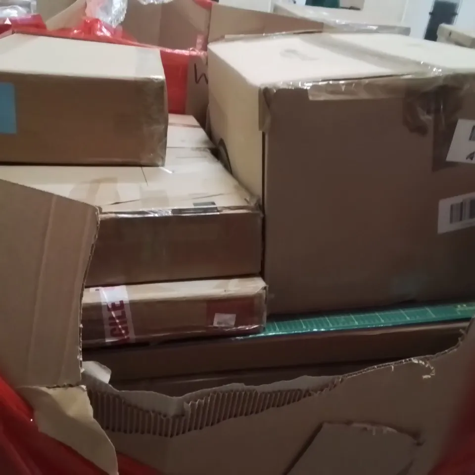 PALLET OF ASSORTED HOUSEHOLD GOODS AND PRODUCTS TO INCLUDE;BABY CHANGING PAD,ROCKER