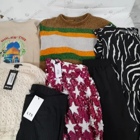 LARGE QUANTITY OF ASSORTED CLOTHING ITEMS TO INCLUDE LTS NASTY GAL AND ASOS