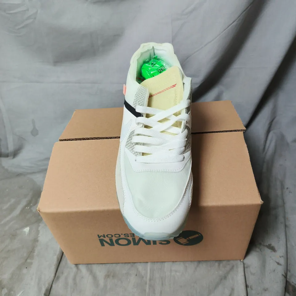 NIKE SNEAKERS, WHITE/OFF-WHITE UPPERS, BLACK SWOOSH – UNISEX UK SIZE 9