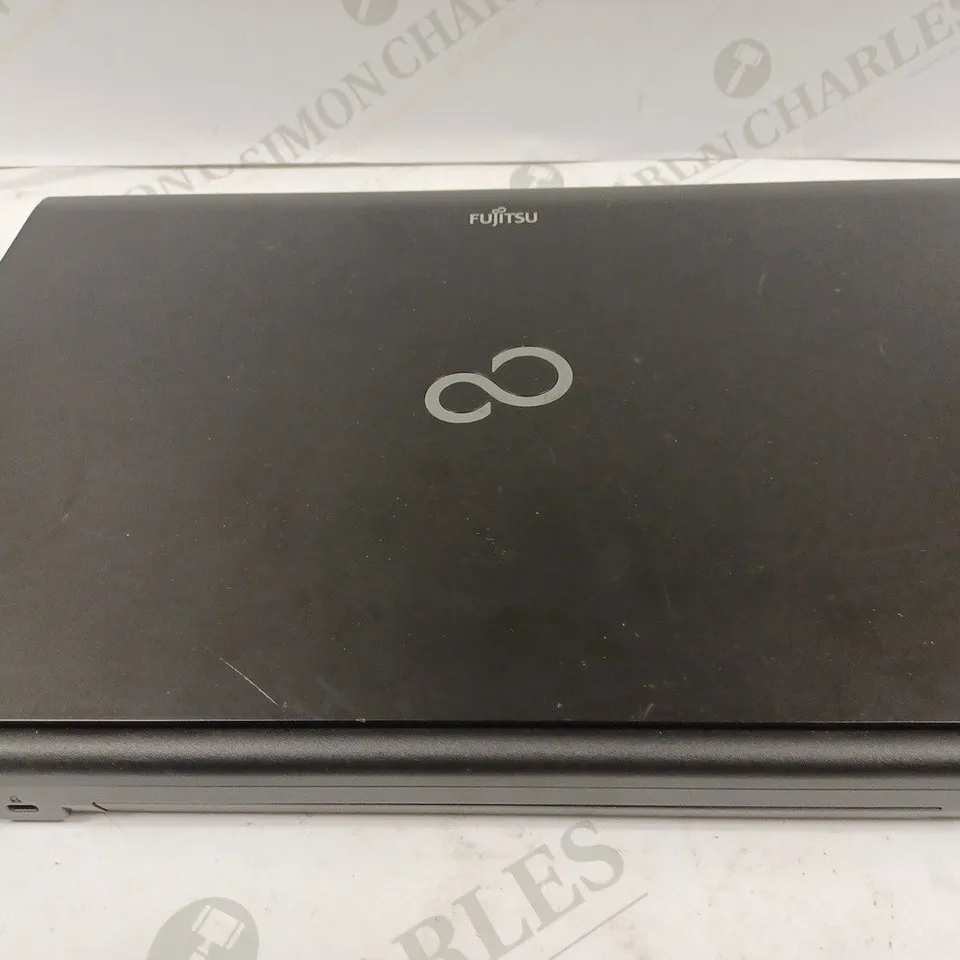 FUJITSU A532 LIFEBOOK LAPTOP 