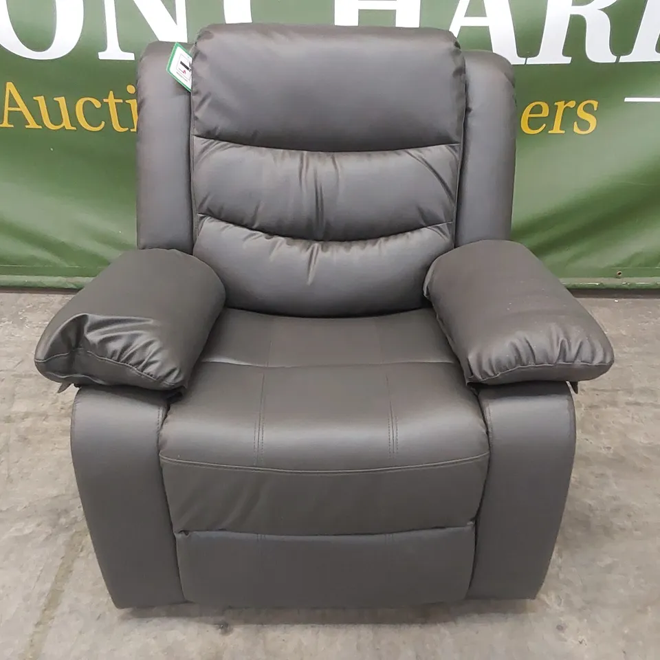 QUALITY DESIGNER FAUX LEATHER MANUAL RECLINER ARMCHAIR - GREY