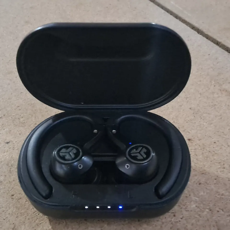 JLAB EARBUDS WITH CHARGING CASE 