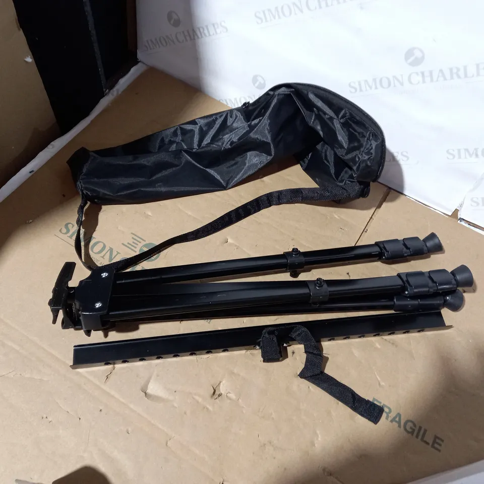 BOXED DESIGNER BLACK MUSIC READING STAND