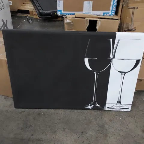 BOXED BLACK AND WHITE GLASSES KITCHEN - WRAPPED CANVAS