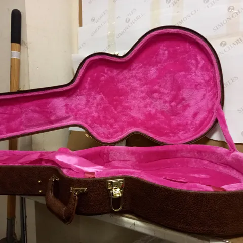 GUITAR CASE