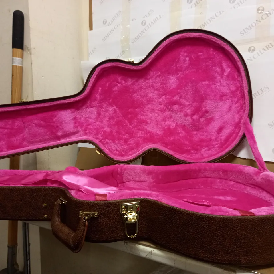 GUITAR CASE
