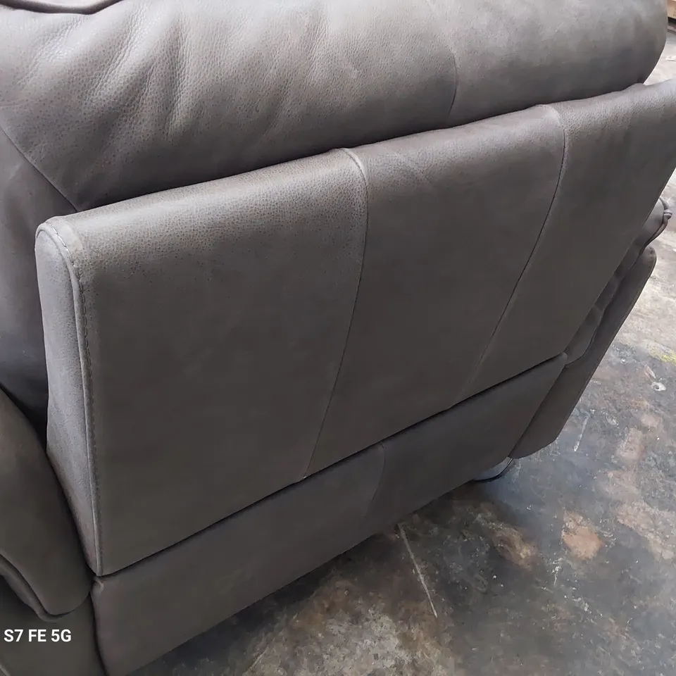 QUALITY ITALIAN DESIGNER POWER RECLINING EASY CHAIR DAMASCO LEATHER