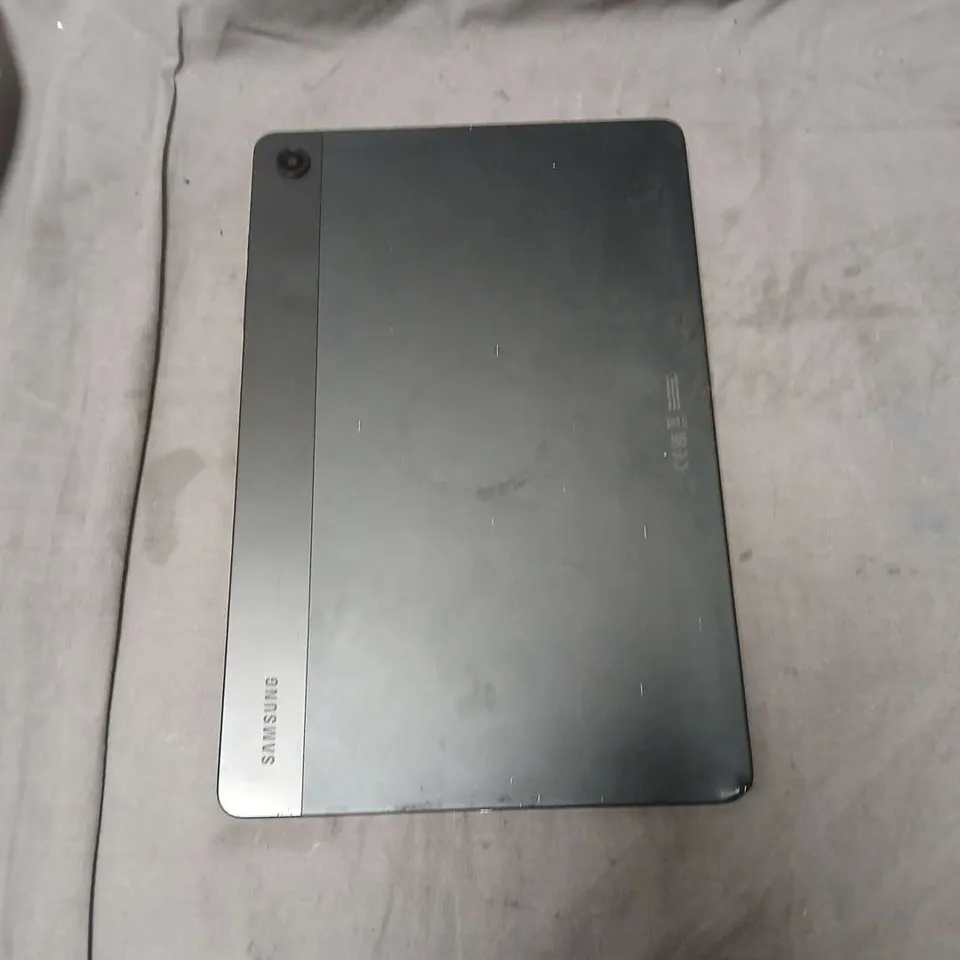 SAMSUNG GALAXY TABLET – BLACK