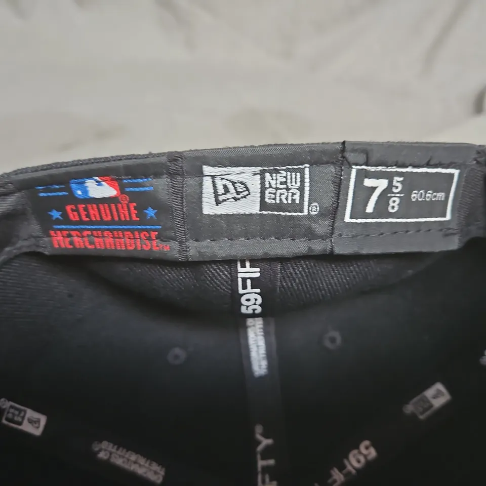 NEW ERA 59FIFTY MLB CAP – NEW YORK METS LOGO, BLACK, SIZE 7 5/8