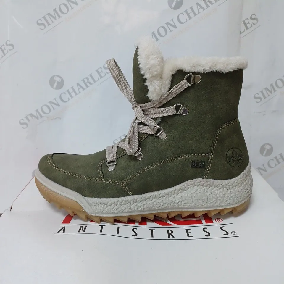 BOXED RIEKER ANTISTRESS HIKING BOOTS, KHAKI - SIZE 6