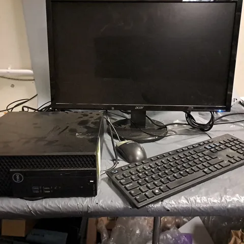 DELL OPTIPLEX 3060 INTEL CORE 15 COMPUTER WITH MONITOR AND KEYBOARD/MOUSE