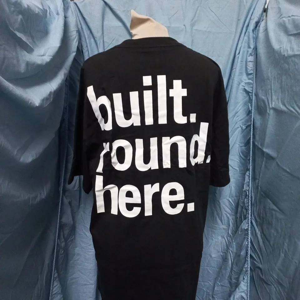 GUTTERBOYS. BLACK T-SHIRT – UK M (M)