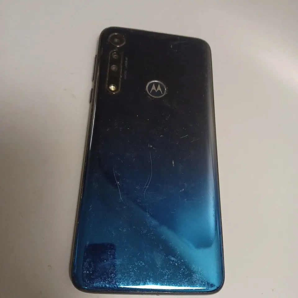 MOTOROLA MOTO G8 POWER