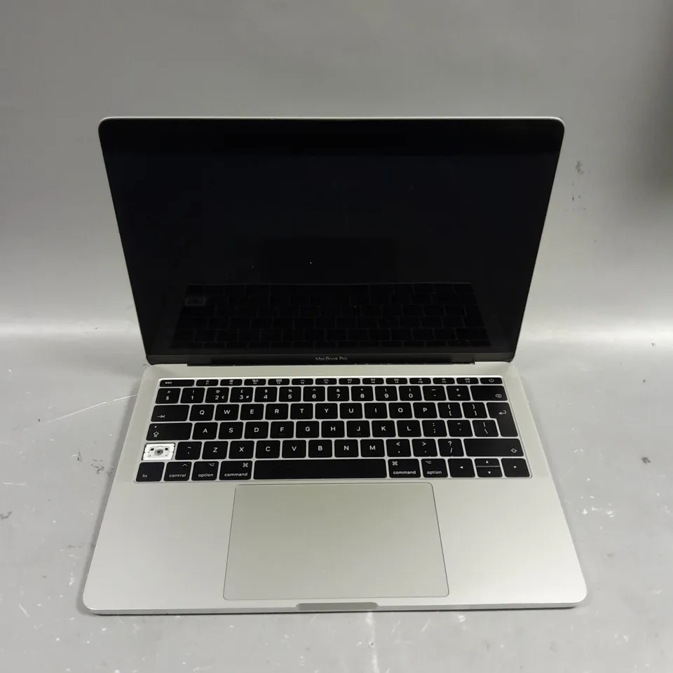 APPLE MACBOOK PRO - A1708 