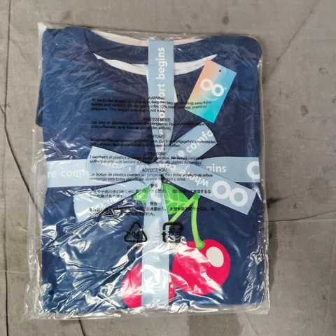 OODIE SLEEP TEE - CHERRY - ONE SIZE