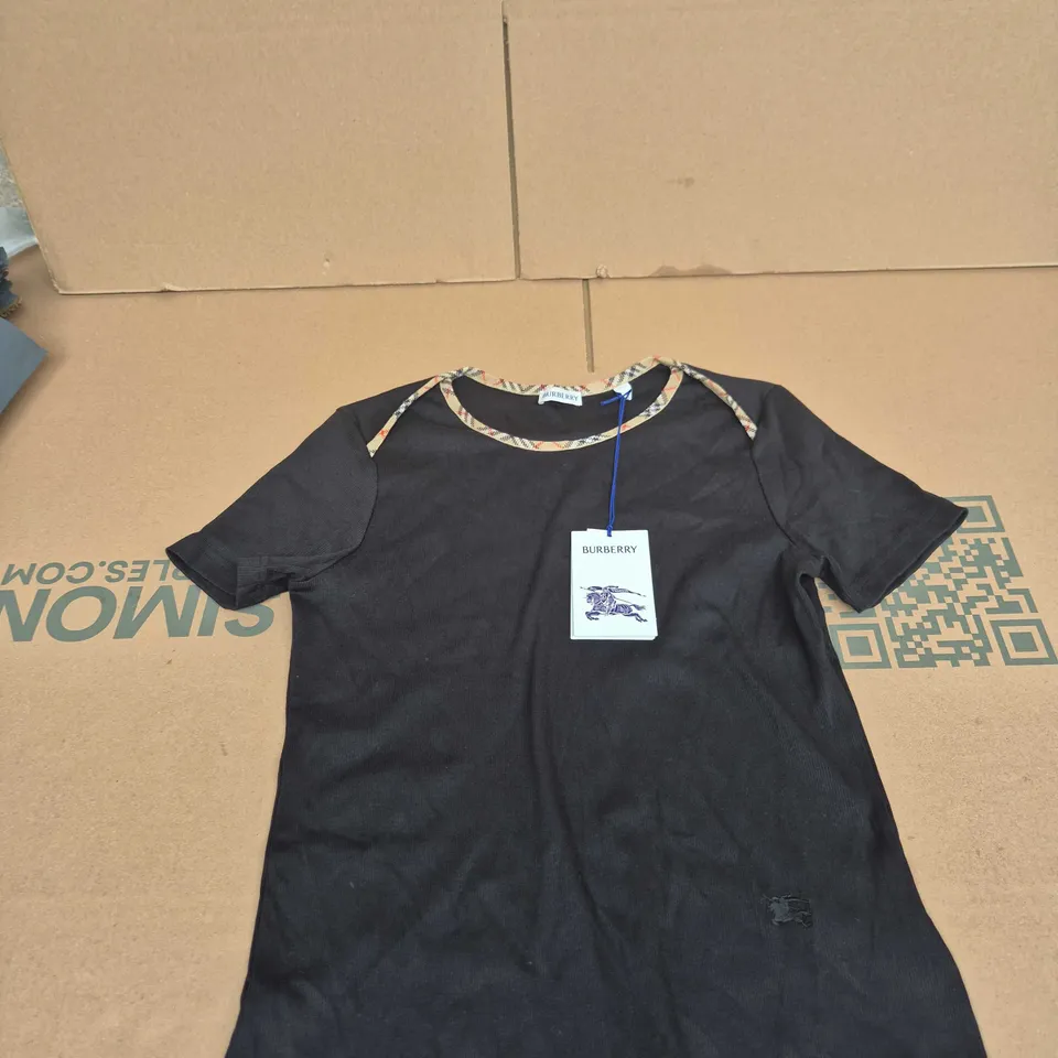 BURBERRY BLACK TOP WITH BURBERRY CHECK TRIM – SIZE L