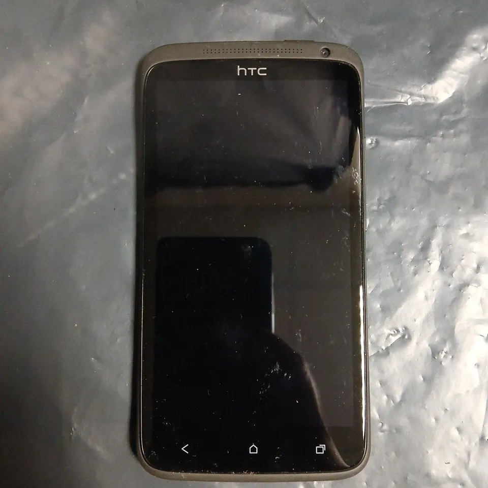 HTC SMARTPHONE – BLACK - MODEL UNSPECIFED 
