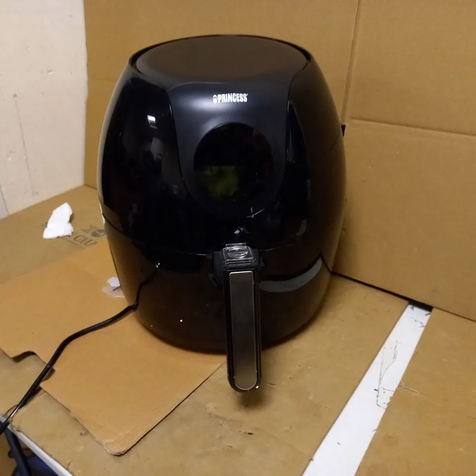 PRINCESS DIGITAL FAMILY AIR FRYER 