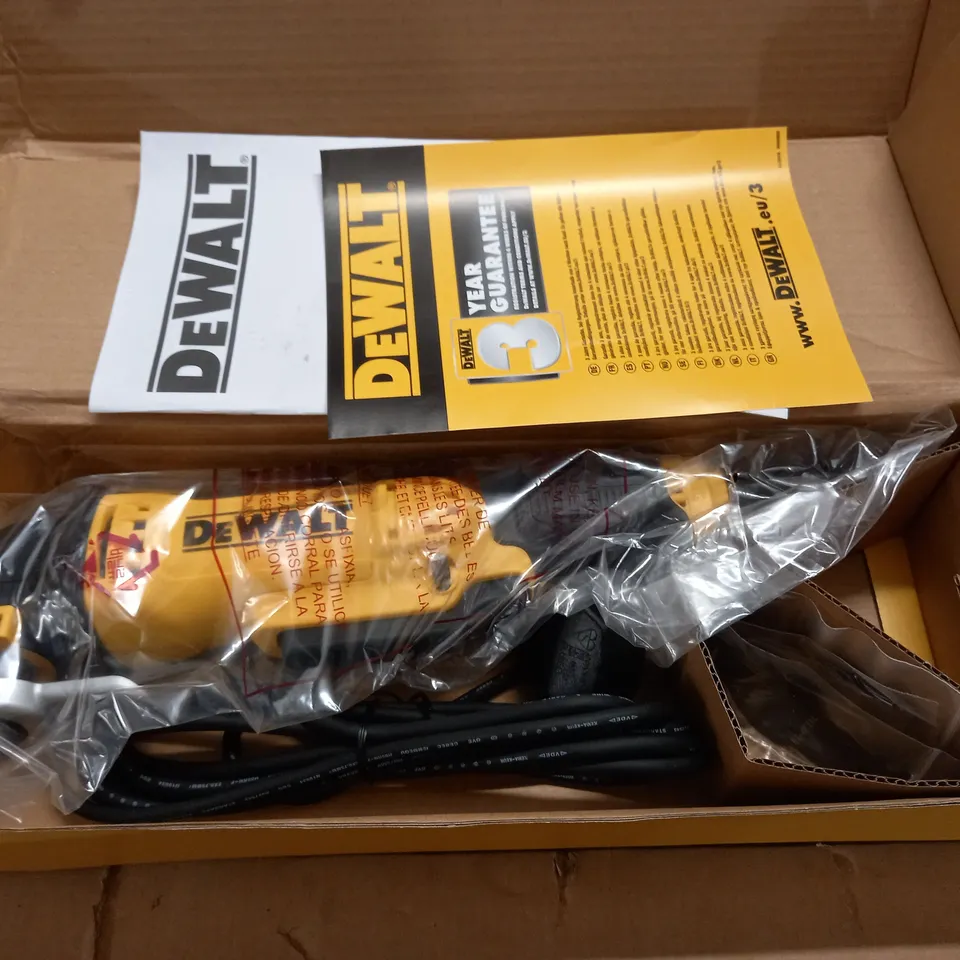 BOXED DEWALT DWE315SF CORDED MULTI TOOL