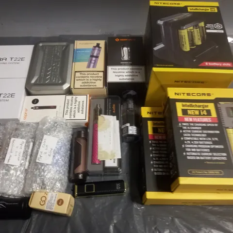 LOT OF APPROXIMATELY 20 ASSORTED VAPING ITEMS TO INCLUDE NITECORE INTELLICHARGERS, INNOKIN AND ENDURA