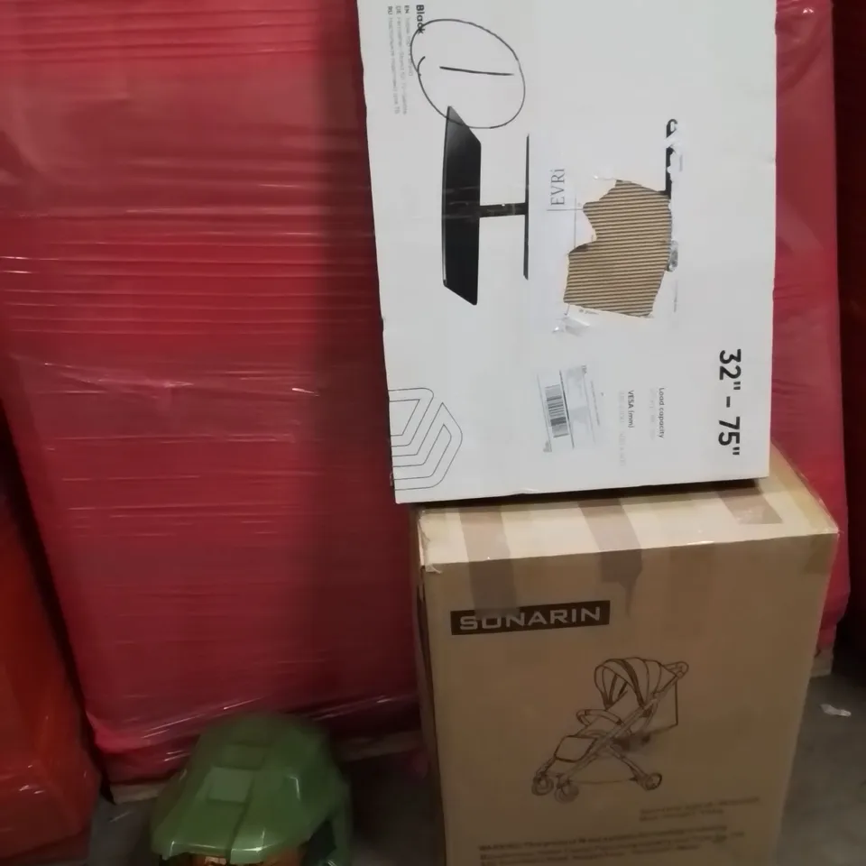 PALLET OF ASSORTED HOUSEHOLD GOODS AND PRODUCTS TO INCLUDE;TV STAND,BABY PRAM,HALO HELMET 