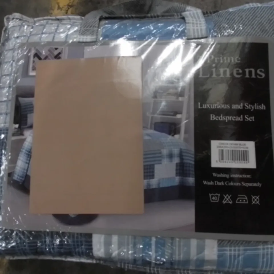 BAGGED NEWLYN BEDSPREAD 235 × 250cm