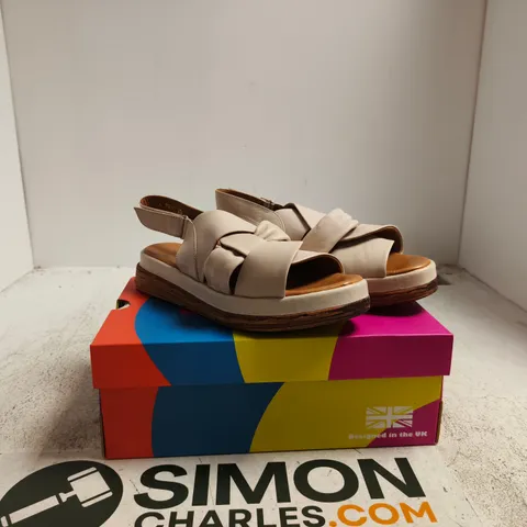 ADESSO BEIGE SANDALS – WOMENS FOOTWEAR BOXED UK 6