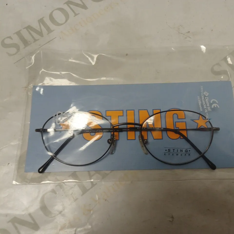 10 STING OCCHIALI GLASSES - V54319/0672