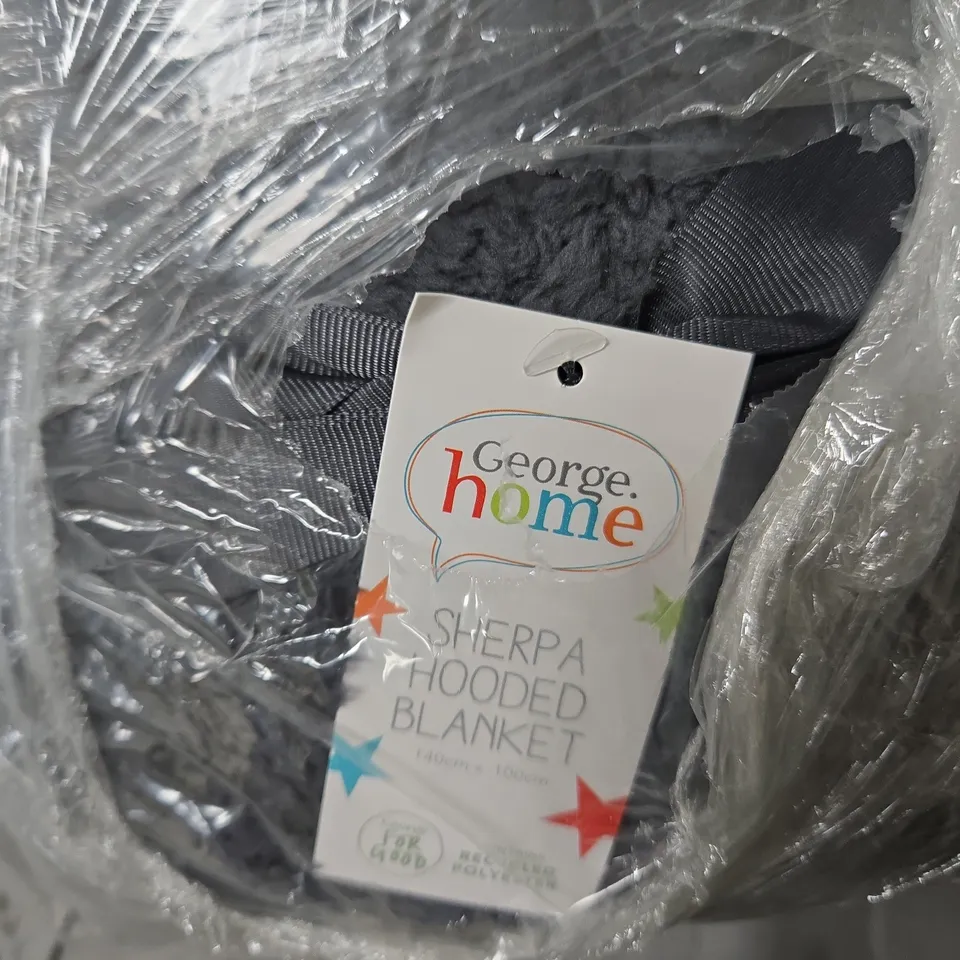 BOX OF APPROXIMATELY 3 X  SHERPA HOODED BLANKET – GREY 146 X 180 CM
