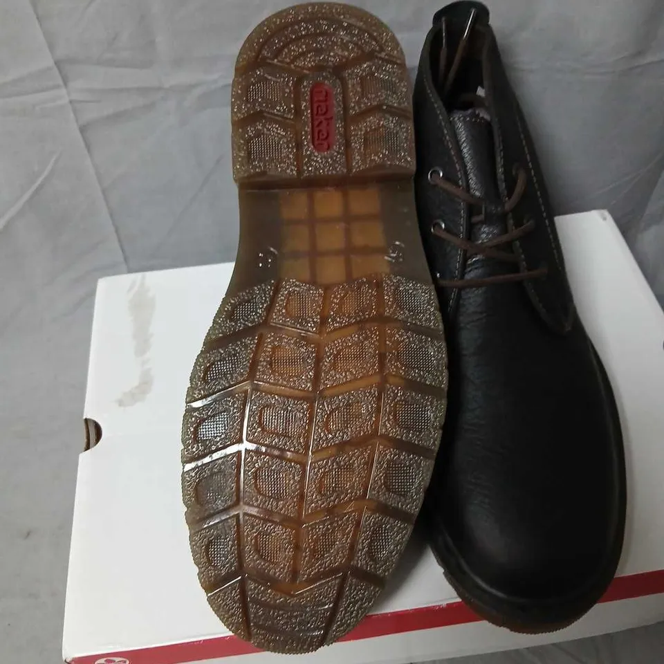 RIEKER ANTISTRESS BLACK LEATHER BOOTS – EU 42 (UK 8)