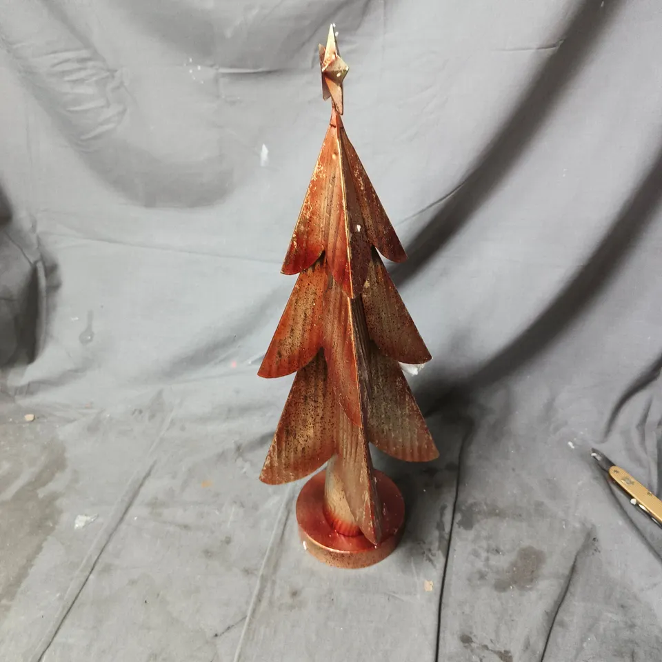 METAL COPPER CHRISTMAS TREE - 47 CM
