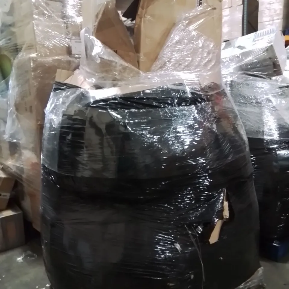 PALLET CONTAINING LARGE QUANTITY OF CAR CANES 