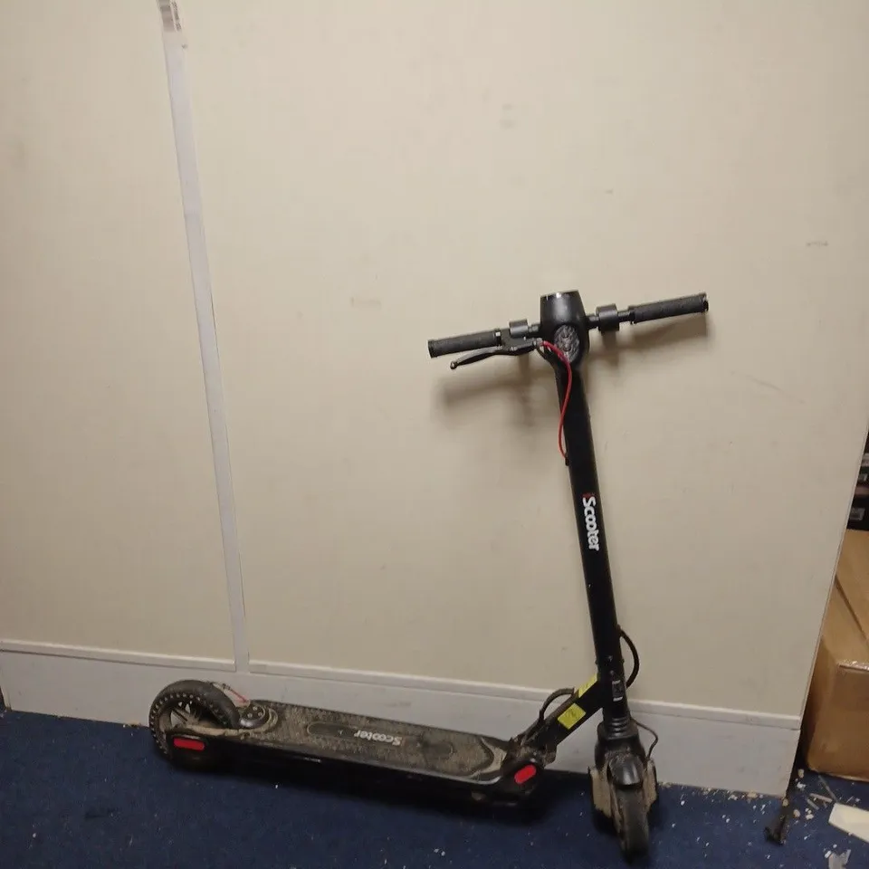 ISCOOTER - ELECTRIC SCOOTER - COLLECTION ONLY 