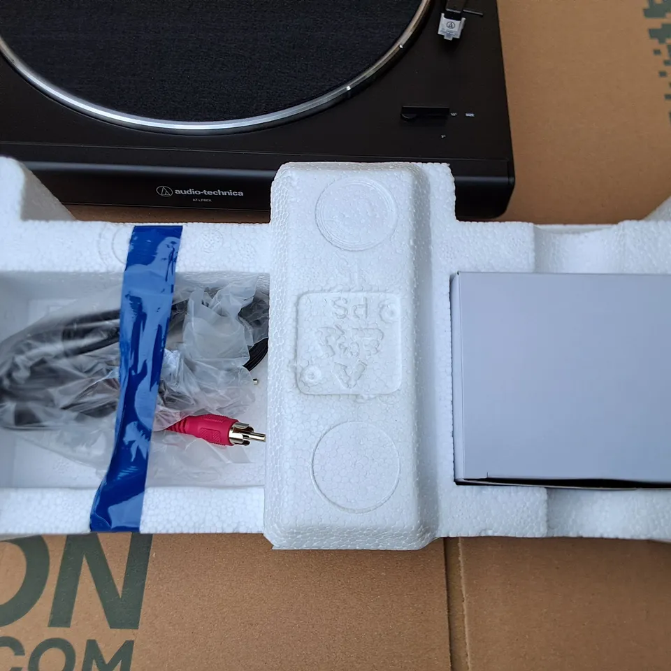 BOXED AUDIO TECHNICAL AT-LP60X AUTOMATIC BELT DRIVE TURNTABLE - BLACK