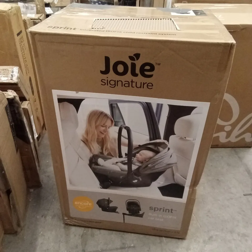 BOXED JOIE SIGNATURE CAR SEAT