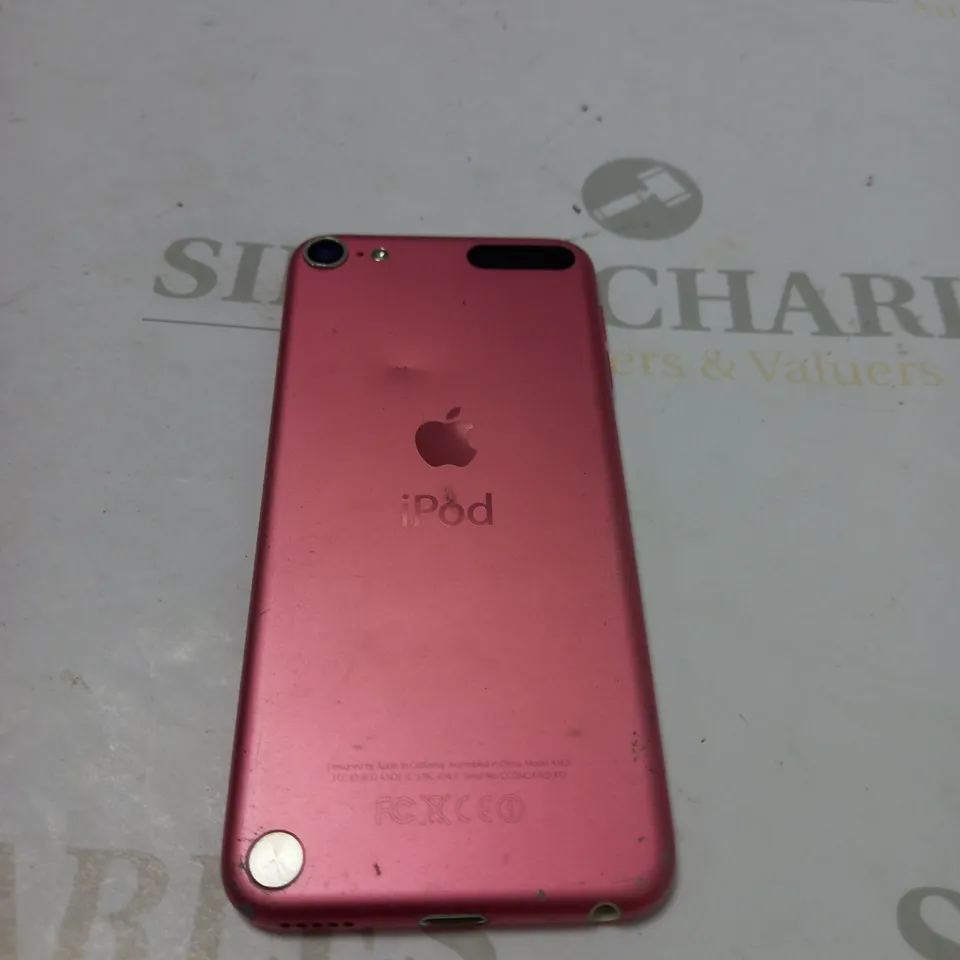 APPLE IPOD PINK MODEL A1421