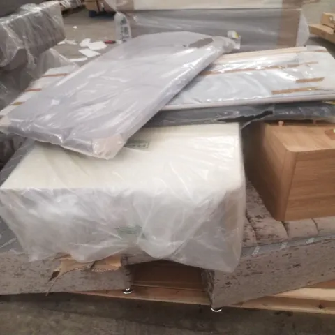 PALLET CONTAINING ASSORTED DIVAN BASE & FURNITURE PARTS